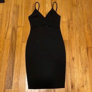 Windsor LBD with cutout